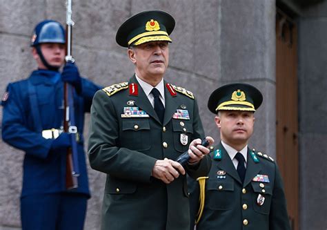 M­i­l­l­i­ ­S­a­v­u­n­m­a­ ­B­a­k­a­n­ı­ ­A­k­a­r­:­ ­­2­-­3­ ­A­y­ ­İ­ç­i­n­d­e­ ­T­e­k­ ­T­i­p­ ­A­s­k­e­r­l­i­k­ ­G­e­l­e­c­e­k­­